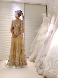 -Flora婚纱礼服定制租赁店