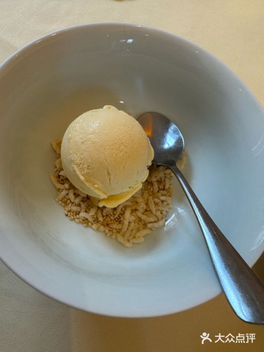 惠食佳(滨江大公馆店)姜撞奶冰淇淋图片
