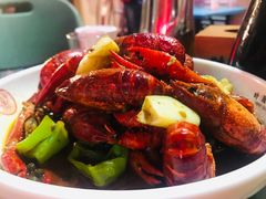 -叶派龙虾•招牌香辣蟹·海鲜(中海国际店)