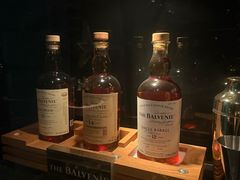 -SU lounge the lake view湖景酒廊