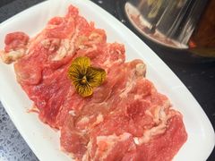 -宽板凳老灶火锅(台湾街店)