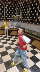 -MELAND CLUB亲子乐园·派对·餐厅(北京芳圆里ID MALL店)