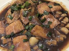 豆腐烧黄鱼-金时代顺风大酒店(临港百联店)