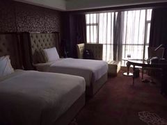 iphone_upload_pic-深圳摩登克斯酒店