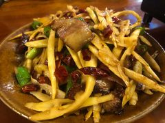 -苗湘食府(十年店)