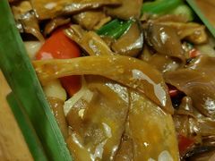 -雀舞云南菜(天津天河城购物中心店)