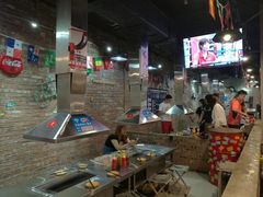 -马路牙子烧烤音乐酒馆(望京店)