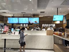 -奈雪的茶(湖滨银泰in77C区PRO店)