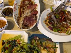 -阿浪海鲜连锁加工店(B栋2排1号火车头店)