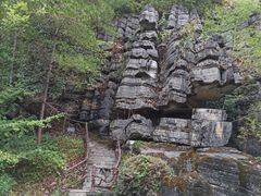 -梭布垭石林景区