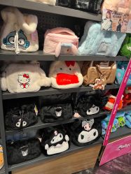 -酷乐潮玩(七宝领展广场店)