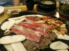 -故乡家韩国料理(丹东街店)