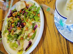 -溢心园香河肉饼总店