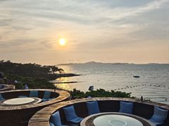 -网红落日悬崖餐厅 The Sky Gallery