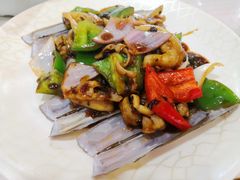 -鹏城人家海鲜酒家·23年老字号(较场尾店)
