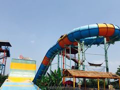 -平江亚马逊水上乐园