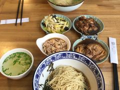 -朱洪元苏式面馆(绿宝广场店)
