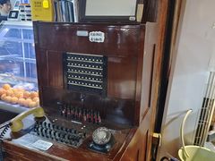 -良友书坊(安徽路店)