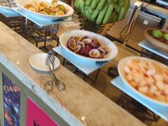 -大中华希尔顿酒店-念自助餐·嗨啤·小龙虾