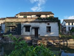 -丝绸小镇荻港古村