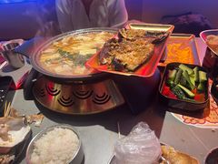 -令狐冲·炭烤活鱼(宝龙店)