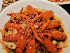 -杨氏青龙虾·吃蟹季(金盛路总店)