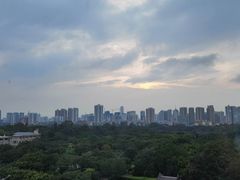 -南湖名都·景湖轩全日制餐厅·海鲜自助·东南亚风味·临湖而食