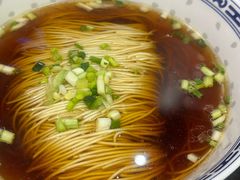 -鲁达面馆本帮风味(共康东路店)