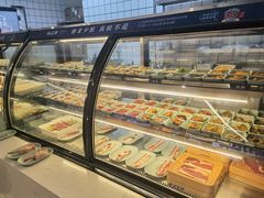 面包甜点陈列柜-蚝英雄·鲜蚝自助专门店