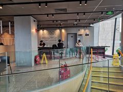 -麦当劳(展览路店)