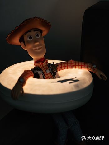 1年仅限1次，深圳「超级月亮」亮灯了！