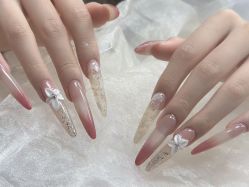 -芊屿芊浔美甲