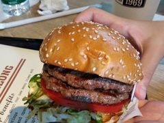 -The Habit Burger Grill 哈比特汉堡(爱琴海店)