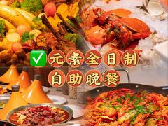 -广州汇华希尔顿逸林酒店