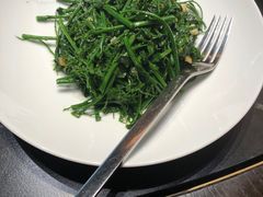 -虹潮荟·餐桌上的美食地理(太阳宫店)