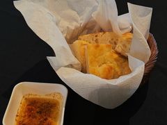 餐前面包-Efes Turkish & Mediterranean Cuisine 艾菲斯餐厅(陆家嘴店)