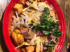 -老街称盘麻辣烫(东营万达金街店)