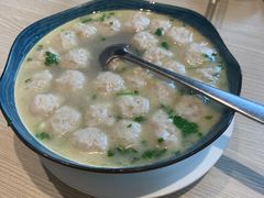 小船黄花鱼丸汤-小船渔村•大连菜•大连焖鱼(黄河路店)