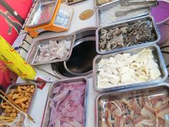 -签签飞串串火锅