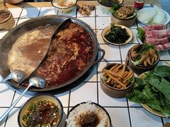-瓜西西重庆火锅(花溪店)