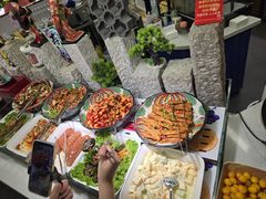 -四囍码头海鲜烧烤自助火锅(外滩南京东路悦荟广场店)