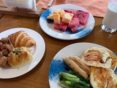 -亚龙湾希尔顿自助餐厅·海鲜·烧烤·沙滩BBQ·现场乐队