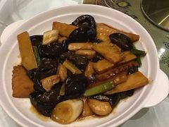 -鹿鸣春饭店(总店)