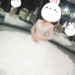 -艾米丽婚纱礼服