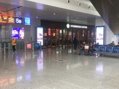 -星巴克(重庆火车北站北广场II店)