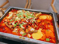 -万重锦·人文川菜馆(骡马市店)