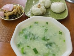 -舒小笼松针小笼包