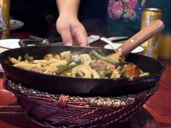 -靠山屯东北农家菜(八龙桥雅苑店)
