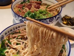 -镇南锅盖面馆(解放路店)