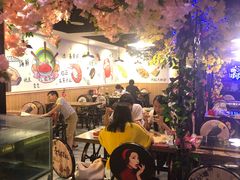 大堂-特色酱椒鱼私房菜(黄鹤楼店)